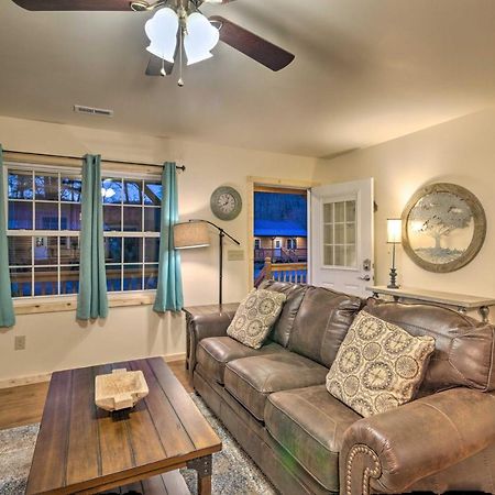 Cozy Bryson City Cabin On Tuck River With Fire Pit! Exteriör bild