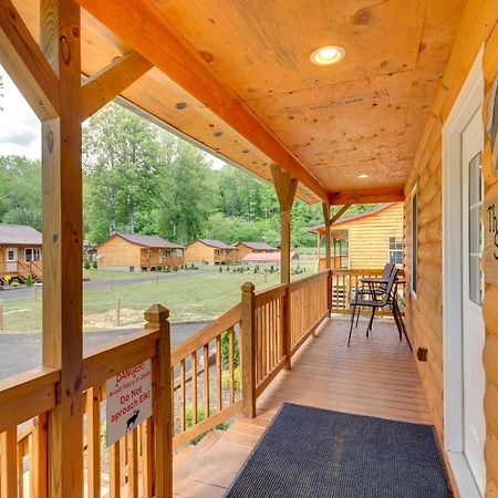 Cozy Bryson City Cabin On Tuck River With Fire Pit! Exteriör bild