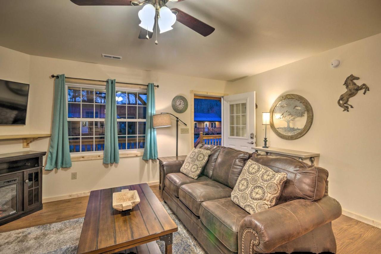 Cozy Bryson City Cabin On Tuck River With Fire Pit! Exteriör bild