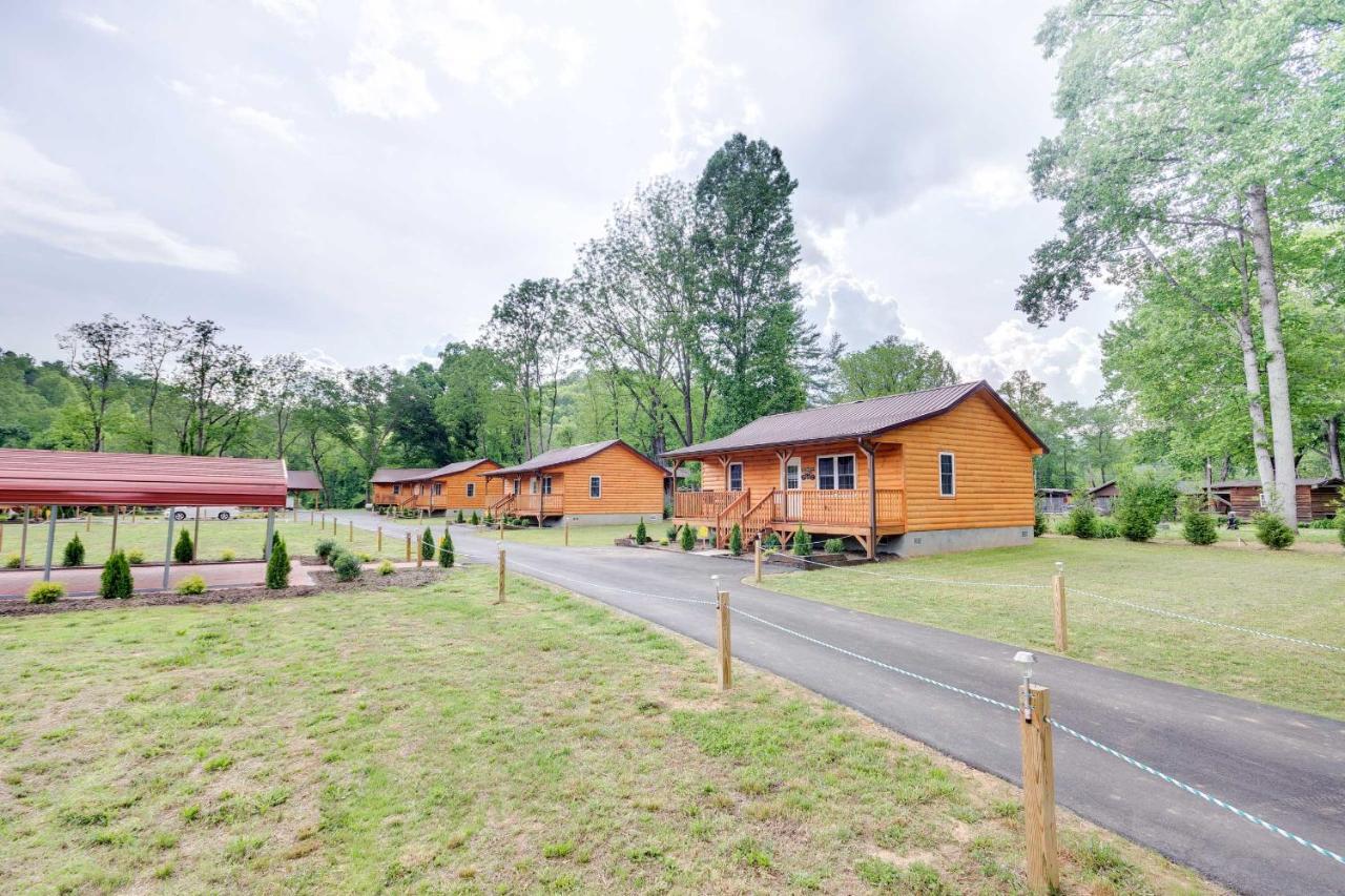 Cozy Bryson City Cabin On Tuck River With Fire Pit! Exteriör bild
