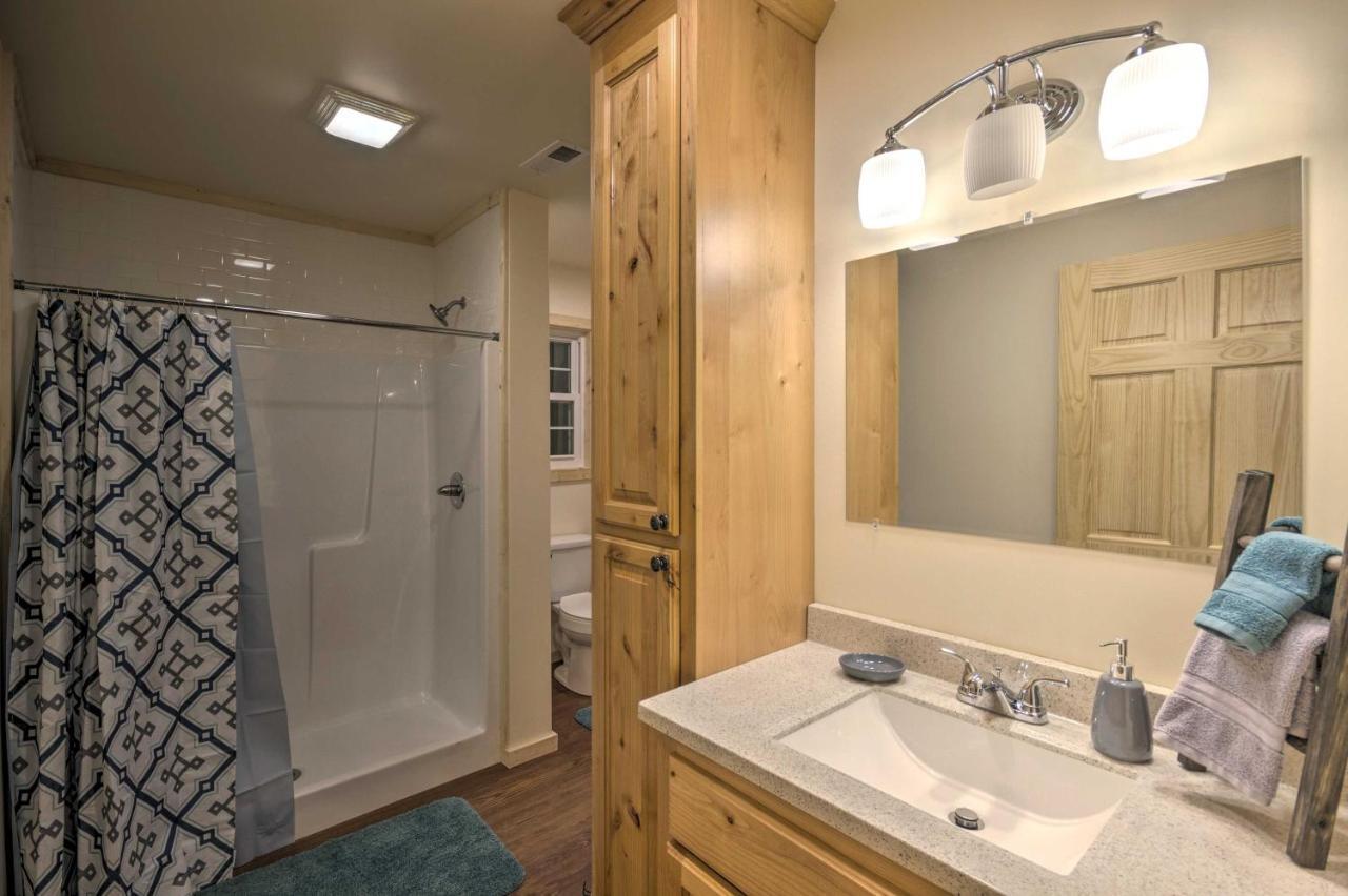 Cozy Bryson City Cabin On Tuck River With Fire Pit! Exteriör bild